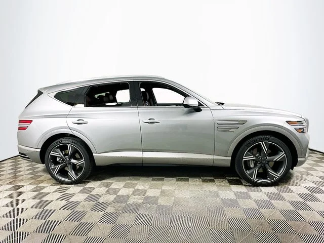 New 2026 Silver Genesis 3.5T Prestige image 3