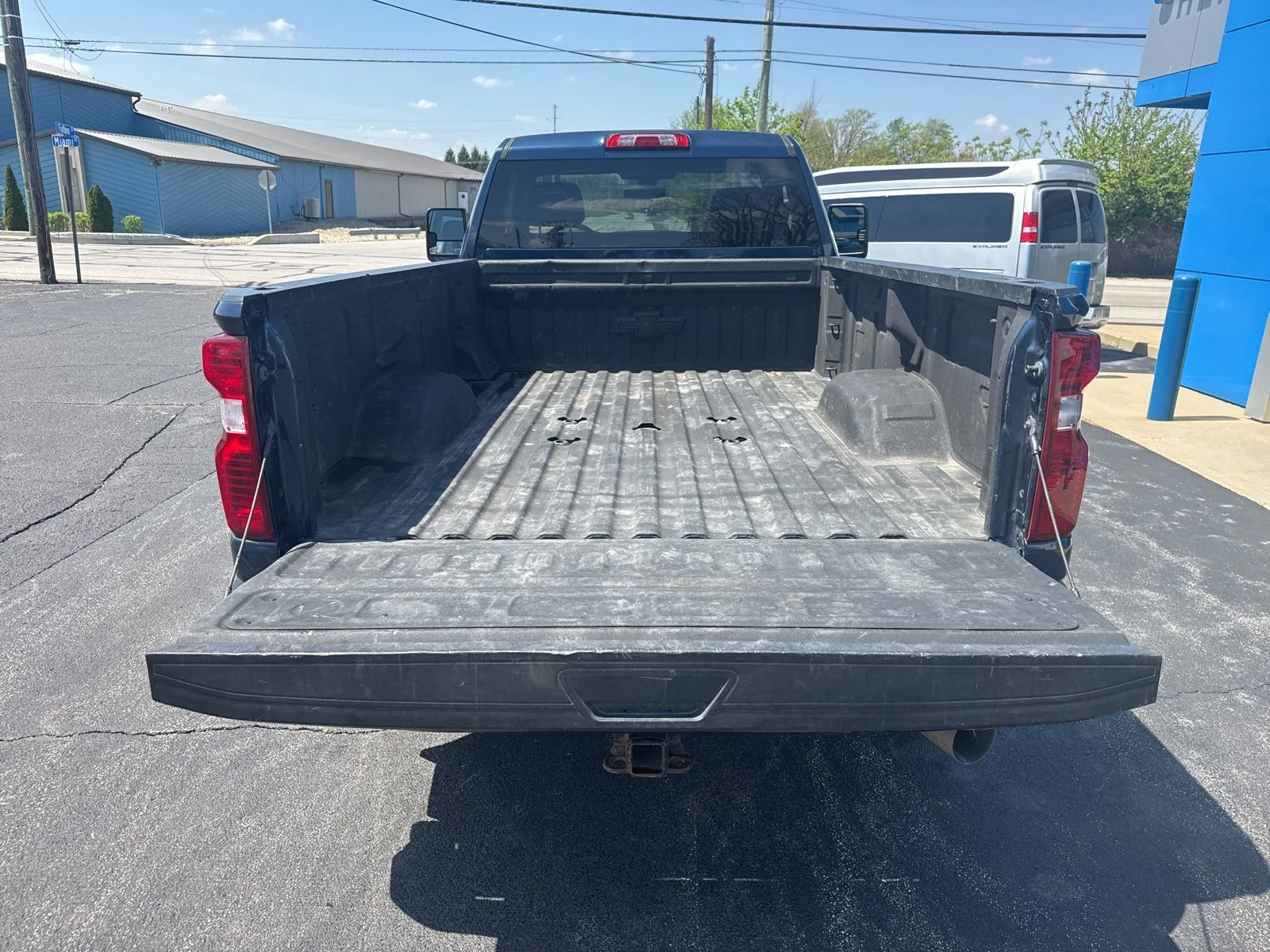 Used 2021 Blue Chevrolet Work Truck image 16