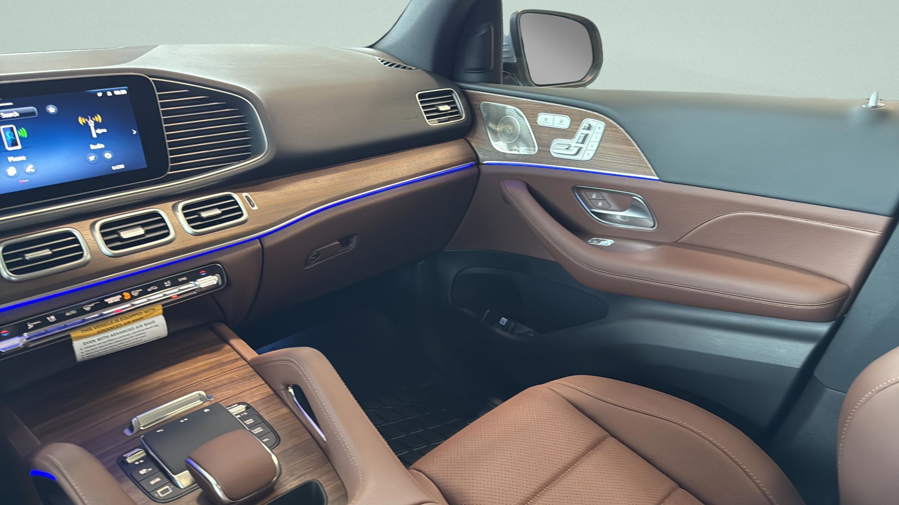 New 2026 MANUFAKTUR Cote d Azur Light Blue Metallic Mercedes-Benz GLE 350 image 31