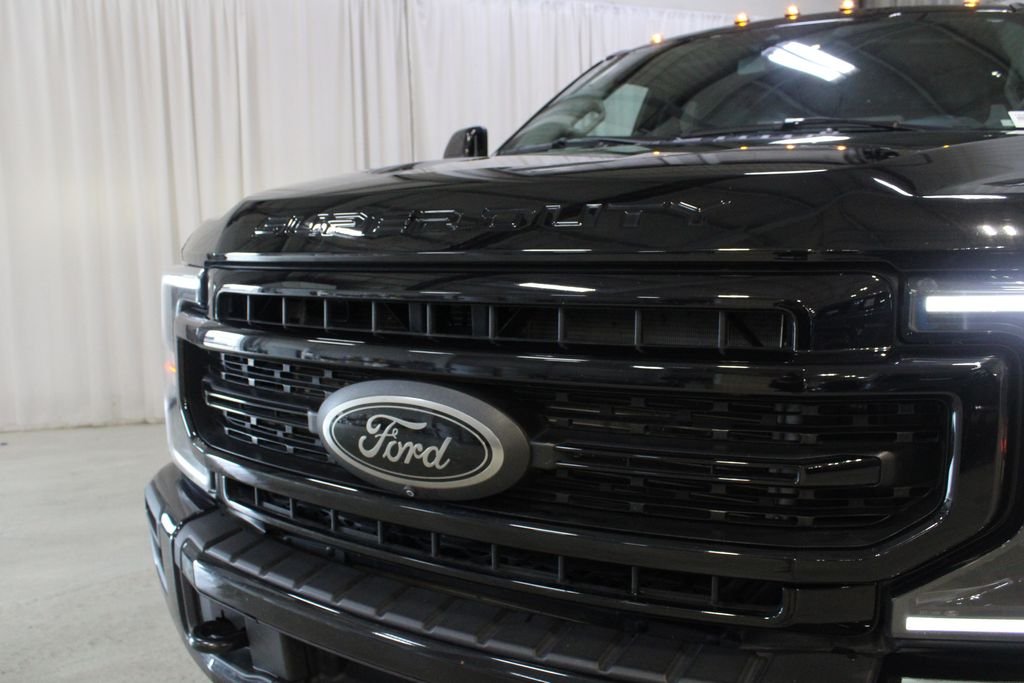 Used 2021 Black Metallic Ford Lariat image 34