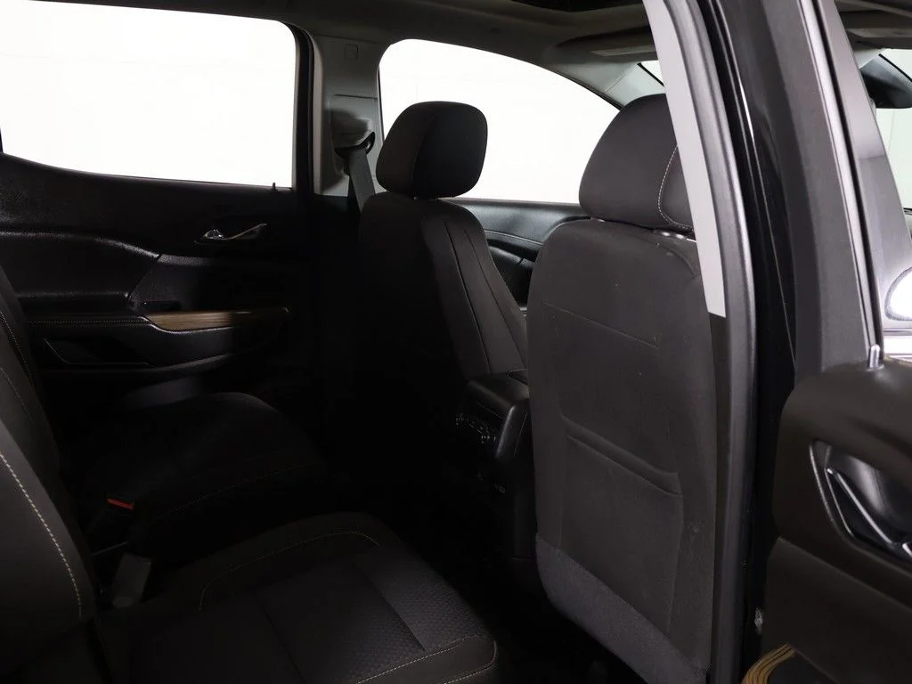 Used 2023 Black GMC SLE image 33