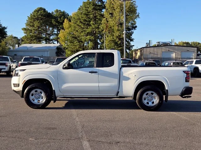 New 2026 Glacier White Nissan King Cab® S image 2