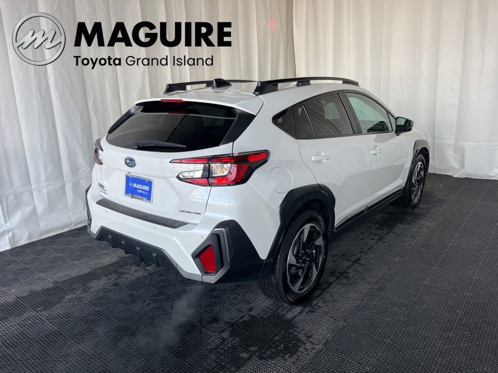 Used 2024 Crystal White Pearl Subaru Limited image 32