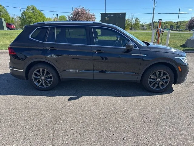 Certified 2023 Volkswagen Tiguan SE with VIN 3VVMB7AX5PM076824 for sale in Inver Grove Heights, Minnesota