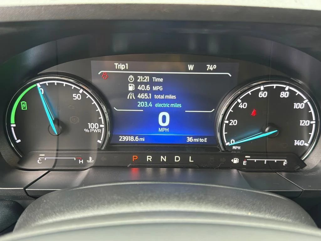Used 2023 Blue Ford Lariat image 26