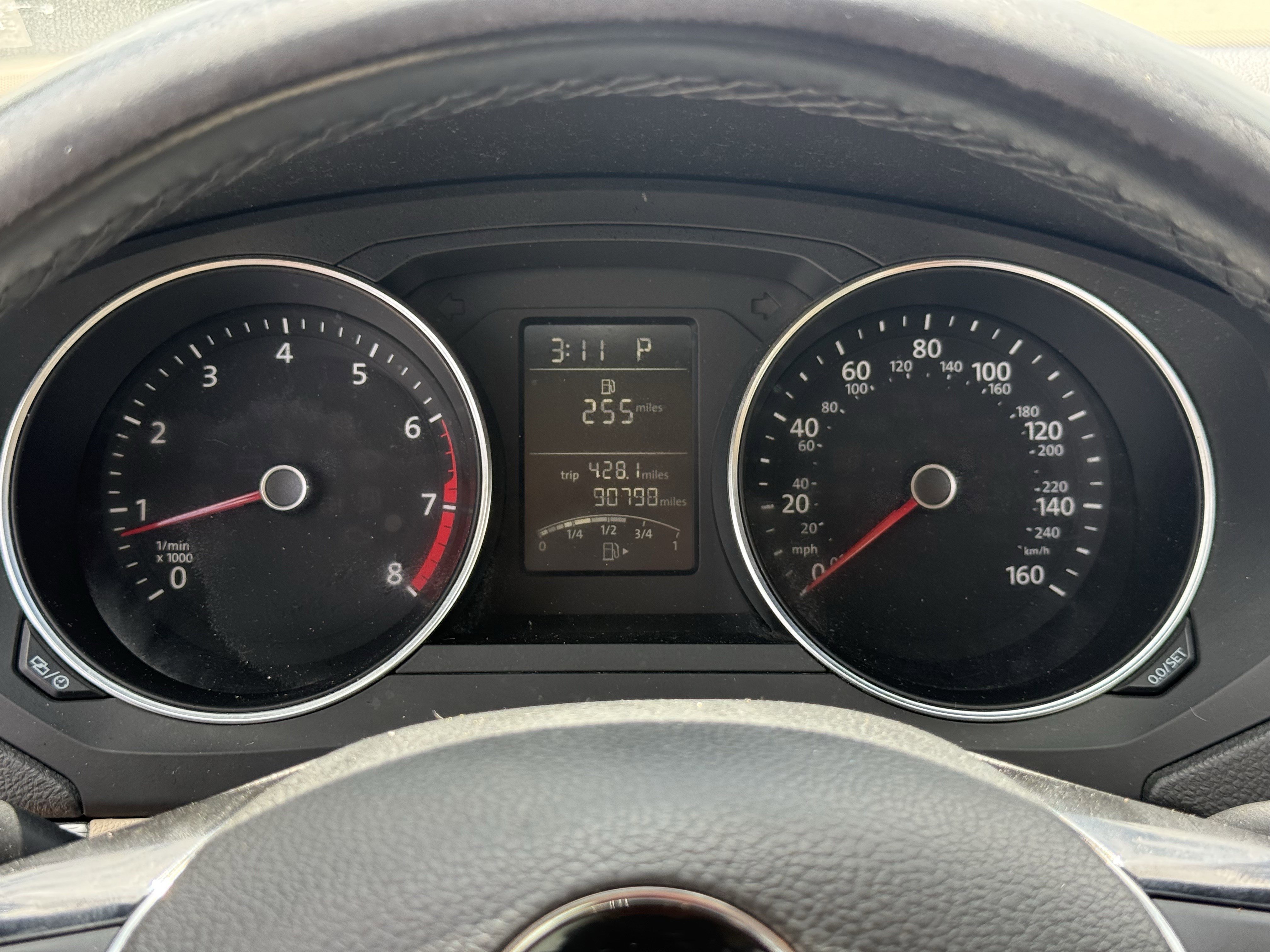 Used 2015  Volkswagen  image 17