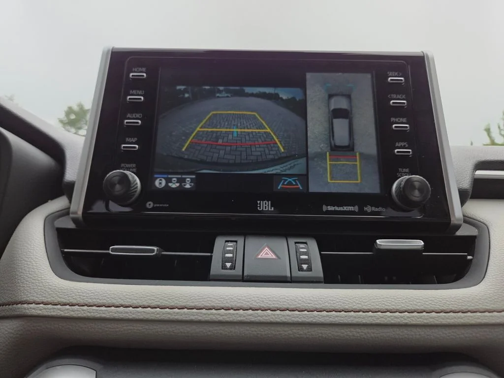 Certified Used 2020 Silver Toyota Limited image 34
