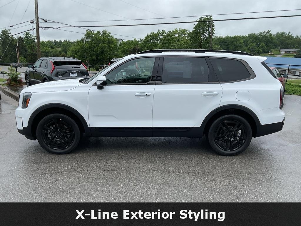 Used 2025 Glacial White Pearl Kia EX X-Line image 7