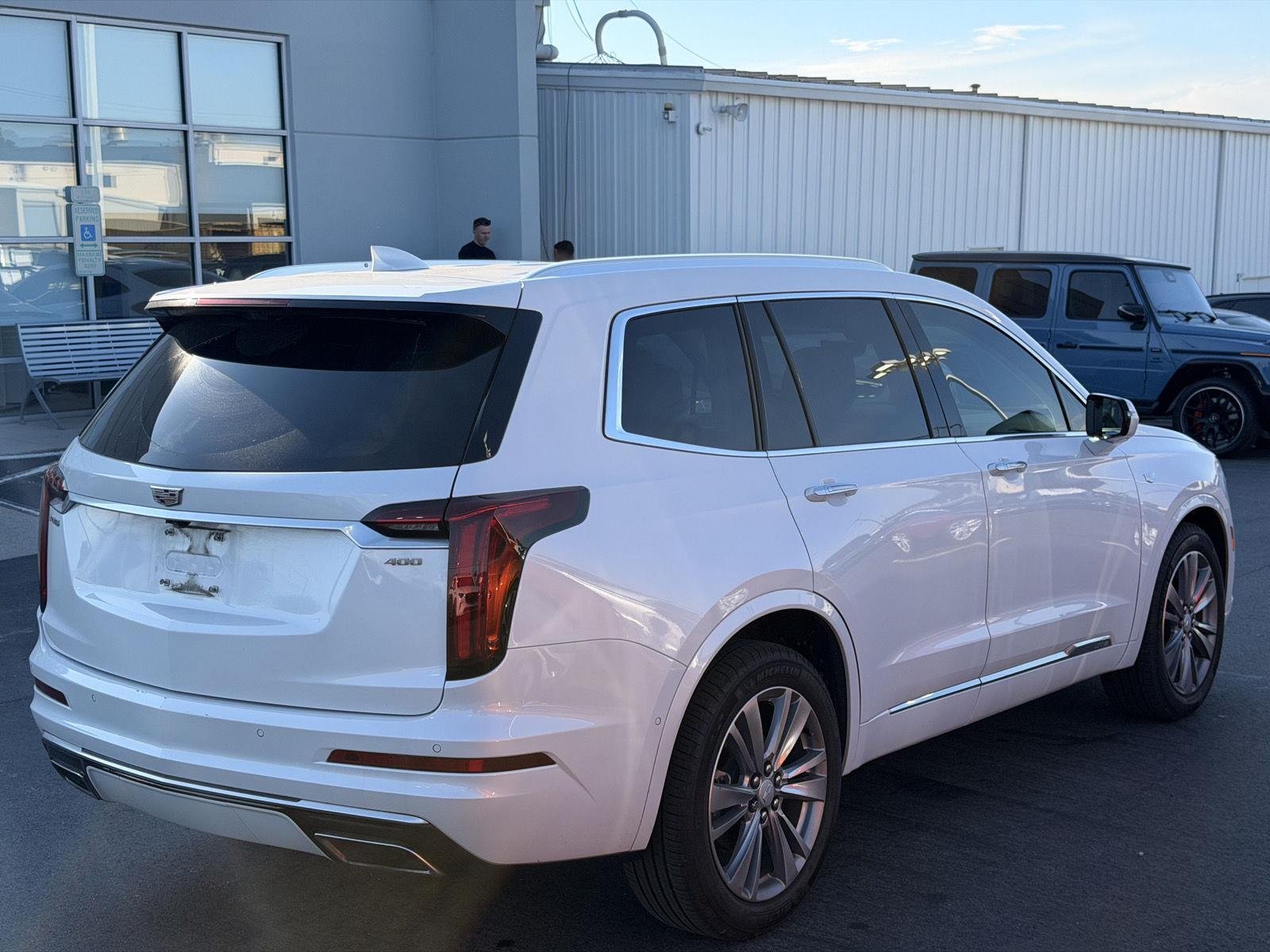 Used 2023 Crystal White Tricoat Cadillac FWD Premium Luxury image 9