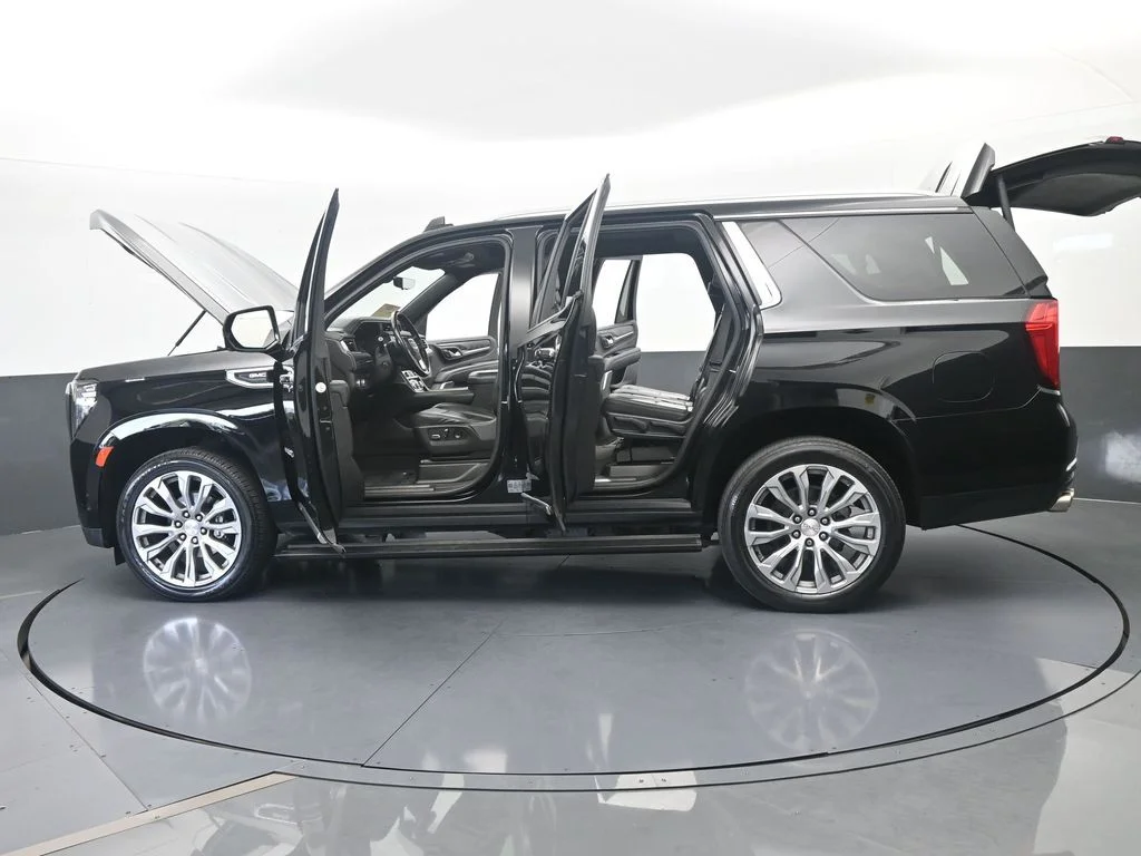 Used 2022 Onyx Black GMC Denali image 86