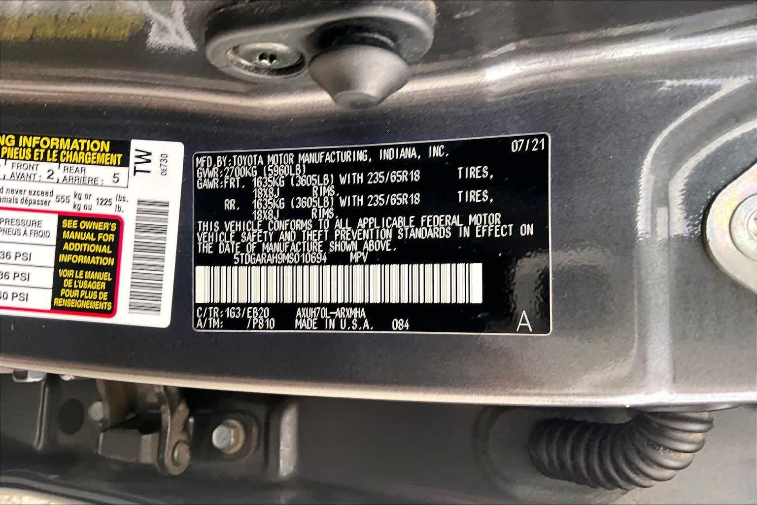 Used 2021 Magnetic Gray Metallic Toyota Hybrid XLE image 35