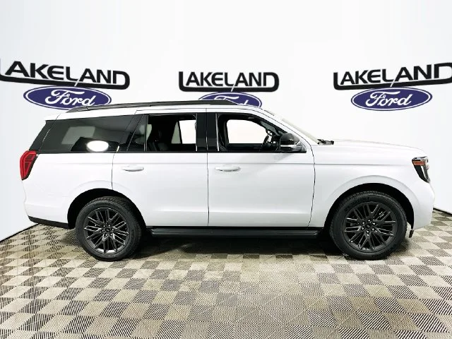 New 2026 Ford Expedition Platinum