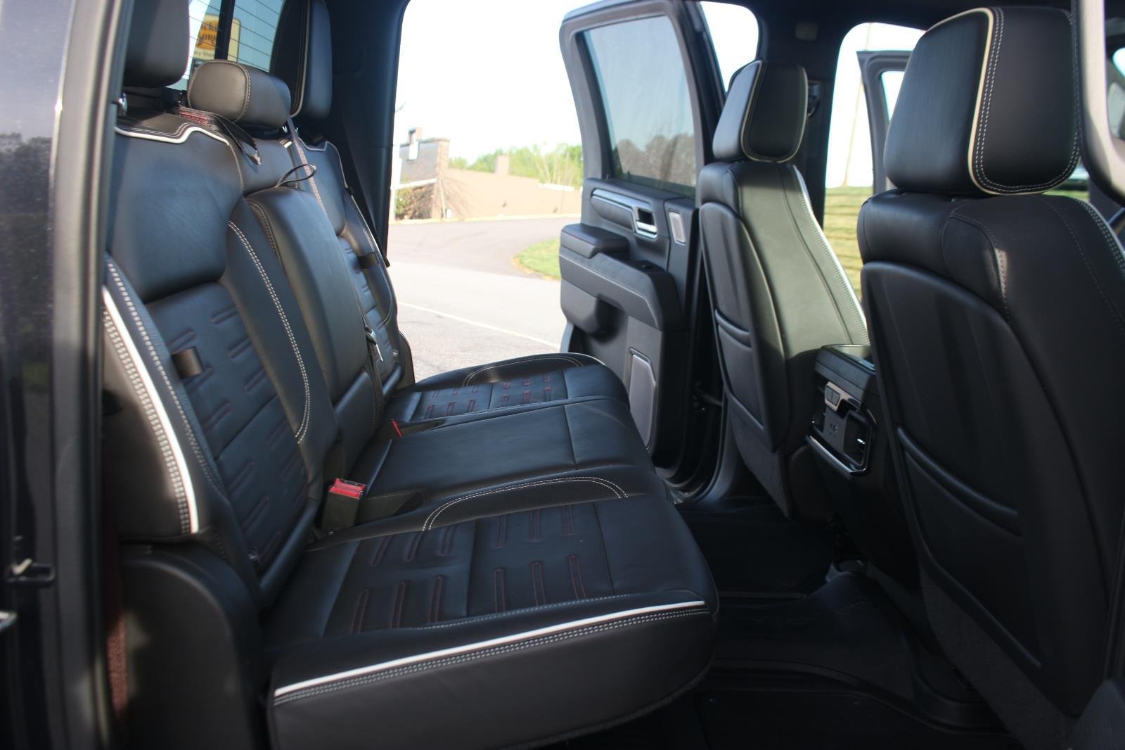 Used 2024 Titanium Rush Metallic GMC AT4X image 40