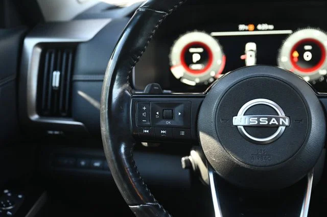 Certified Used 2022 Black Nissan Platinum image 16