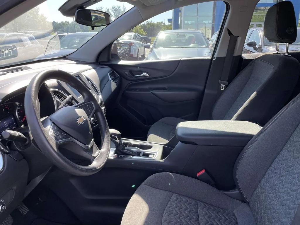 Used 2023 Sterling Gray Metallic Chevrolet LT image 20