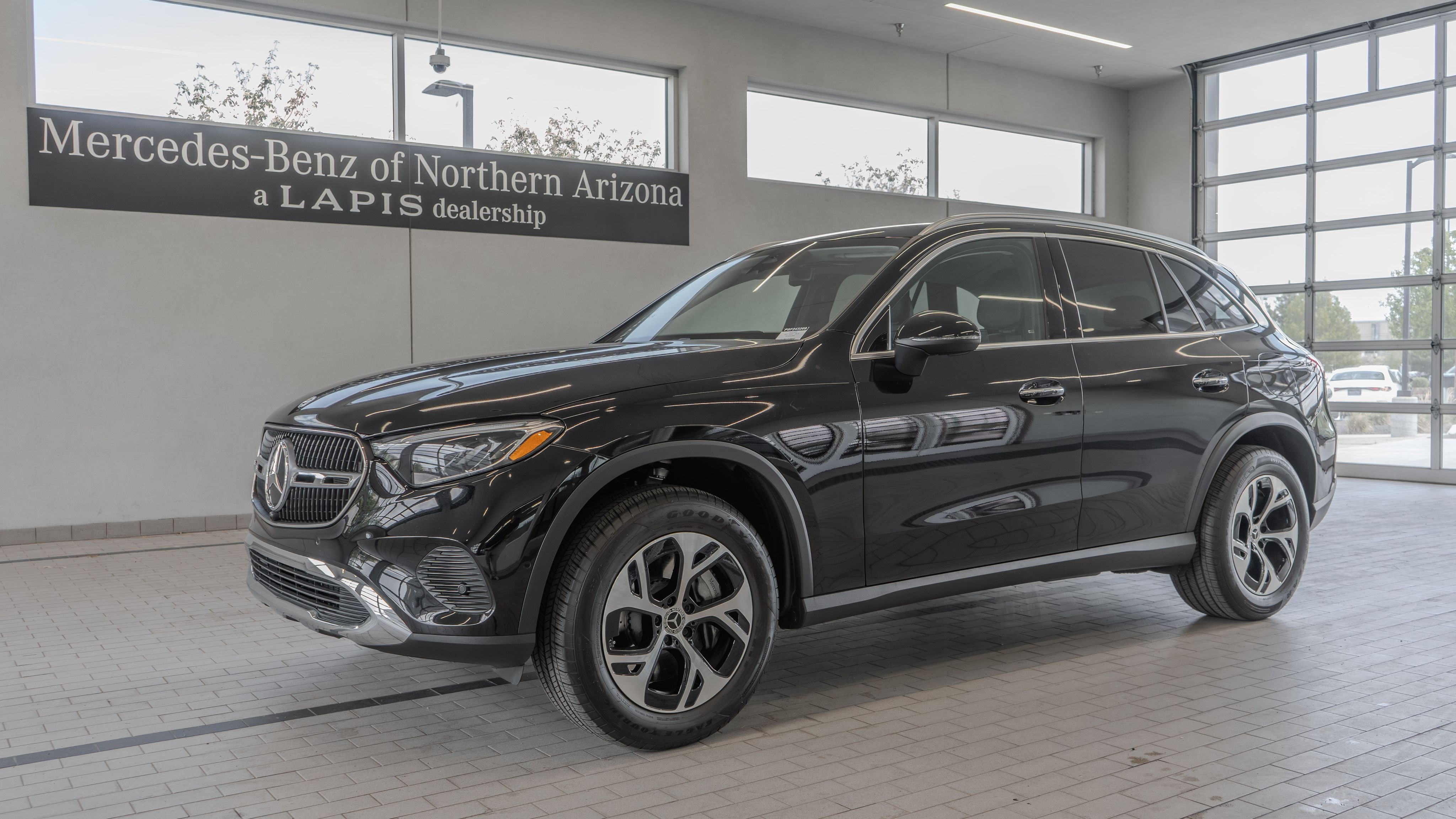 Certified Used 2025 Black Mercedes-Benz GLC 350e image 3