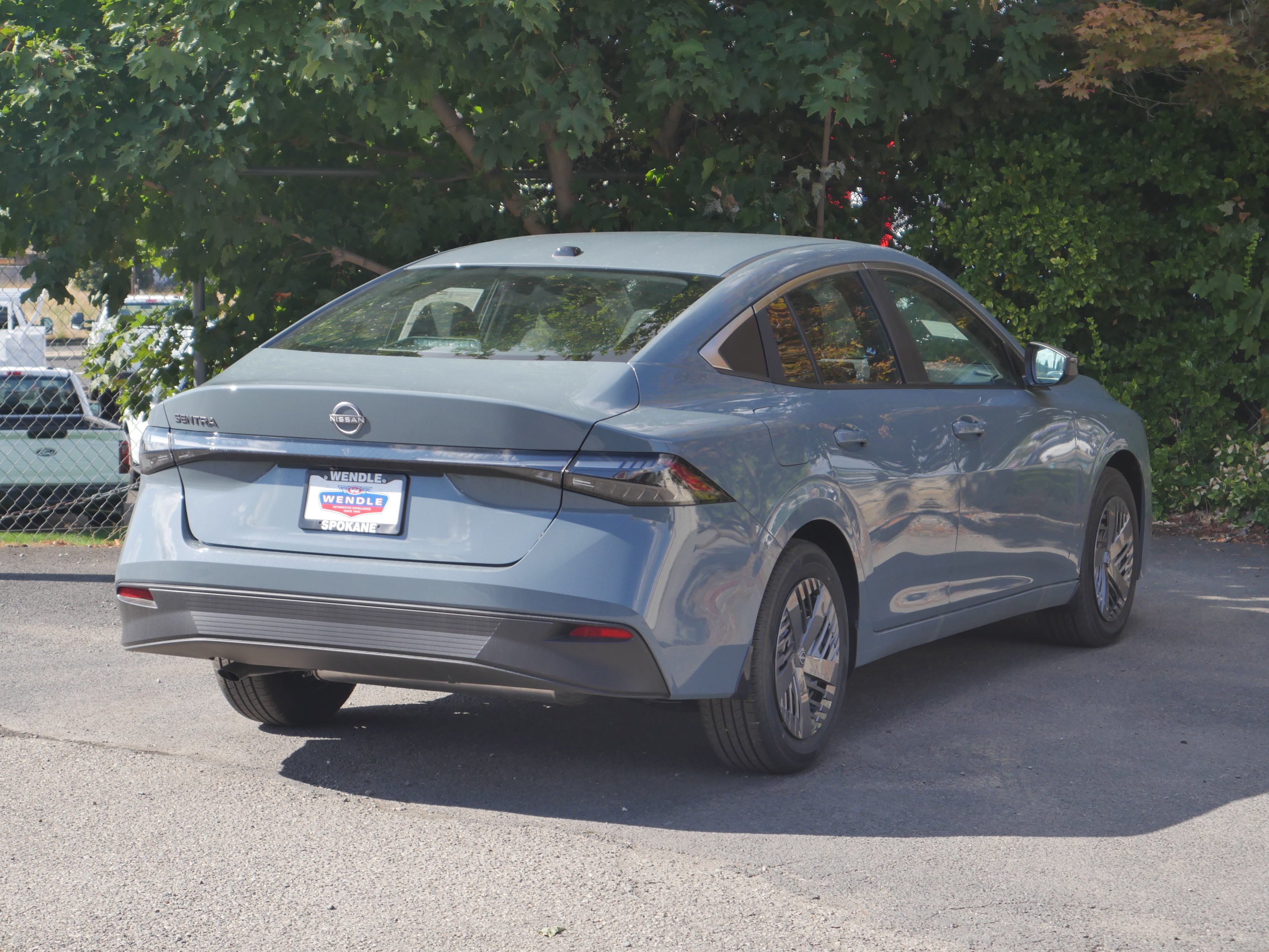 New 2027 Atlantic Gray Metallic Nissan SV image 21
