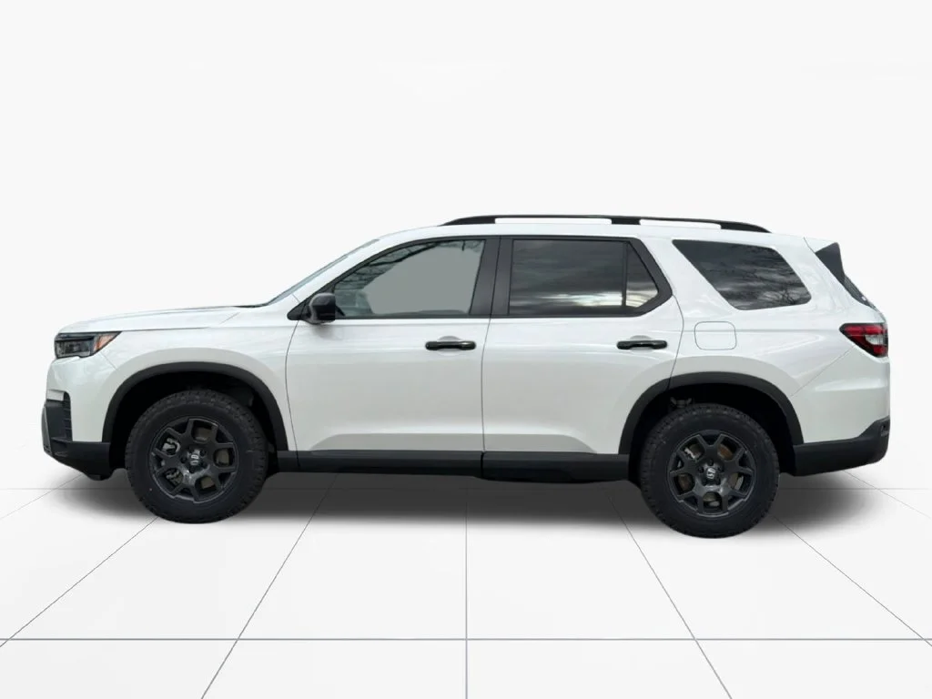 New 2026 Platinum White Pearl Honda TrailSport image 7