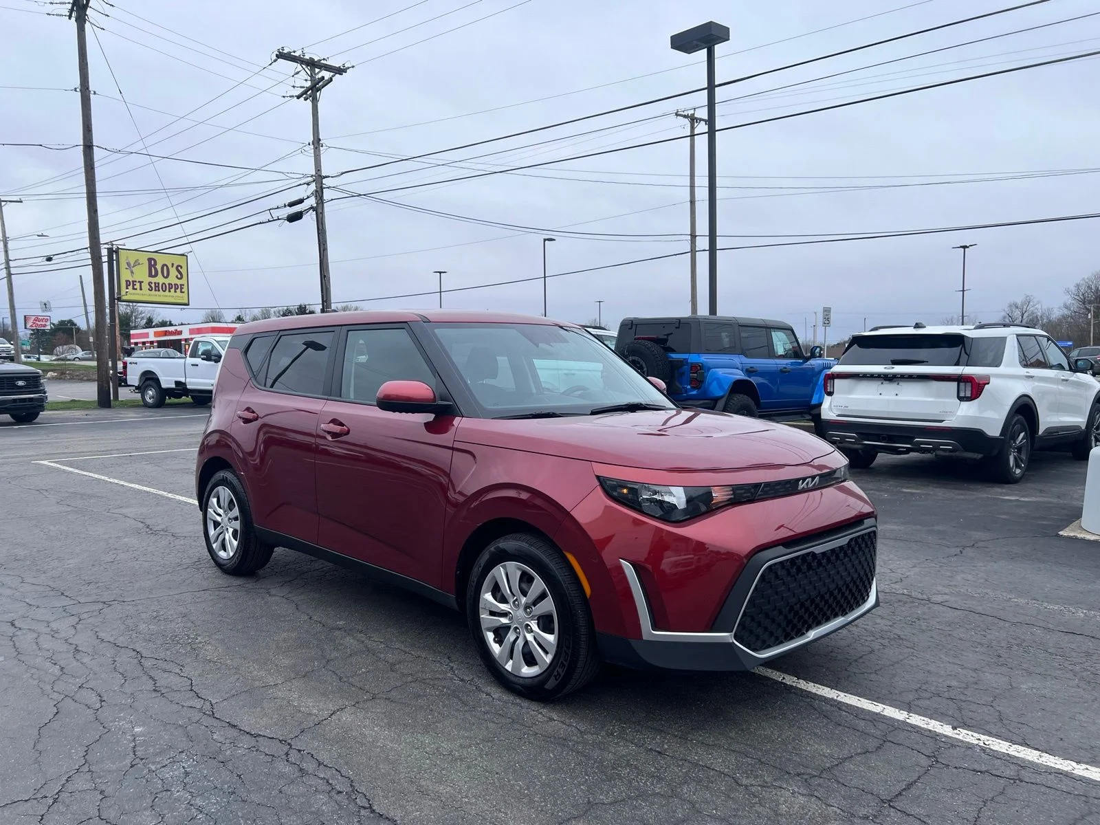 Used 2023 Mars Orange Kia LX image 9