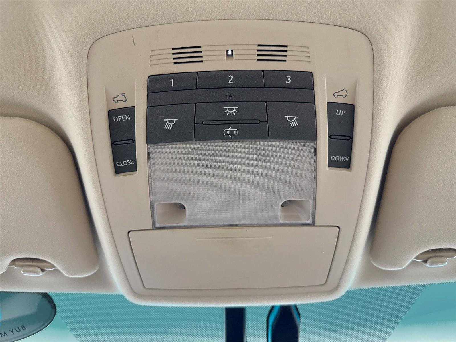Used 2010 Obsidian Lexus 4DR FWD image 23