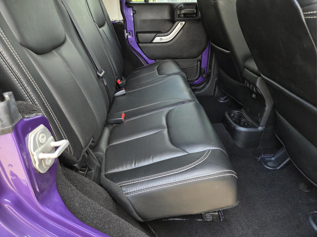 Used 2017 Purple Jeep Unlimited Rubicon image 14