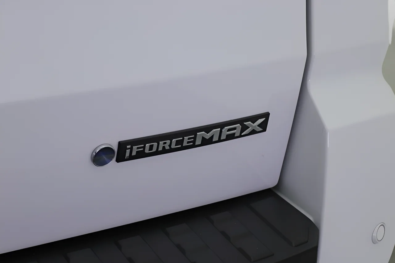 Used 2025 White Toyota 4WD TRD Pro 4WD image 20