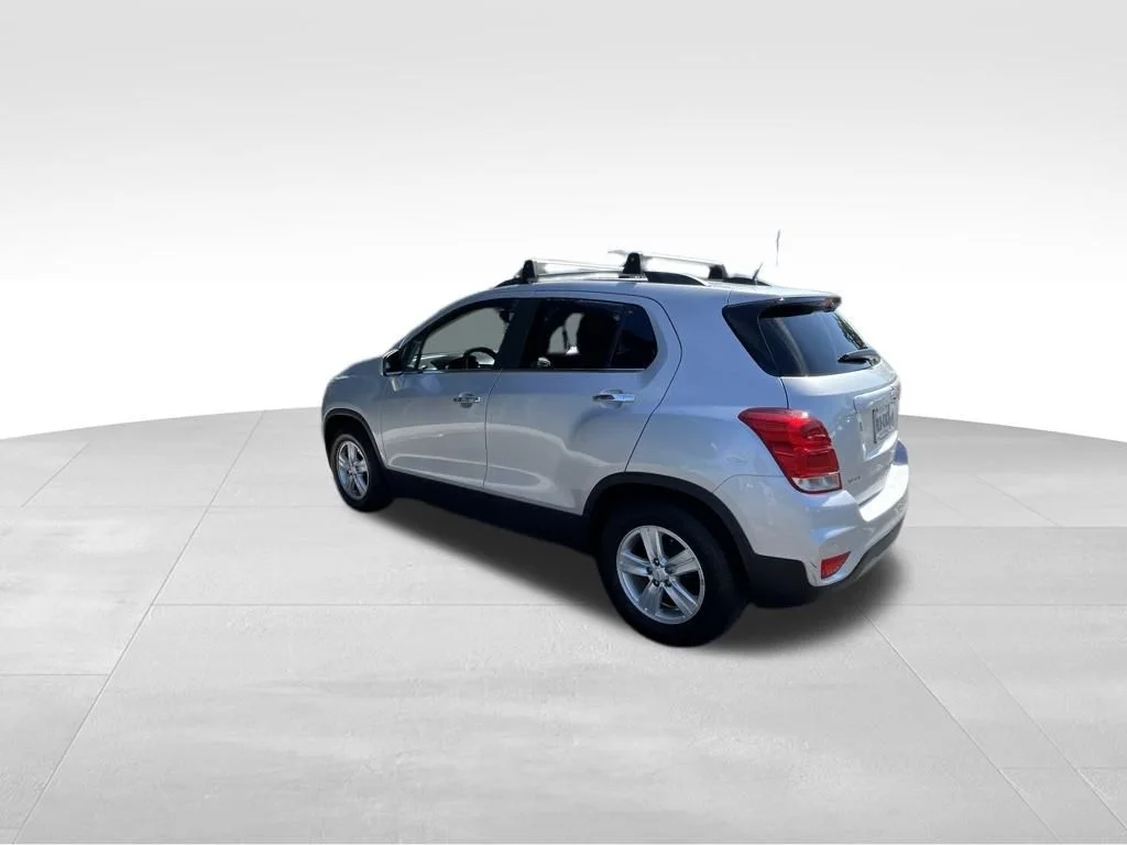 Used 2020 Silver Chevrolet LT image 12