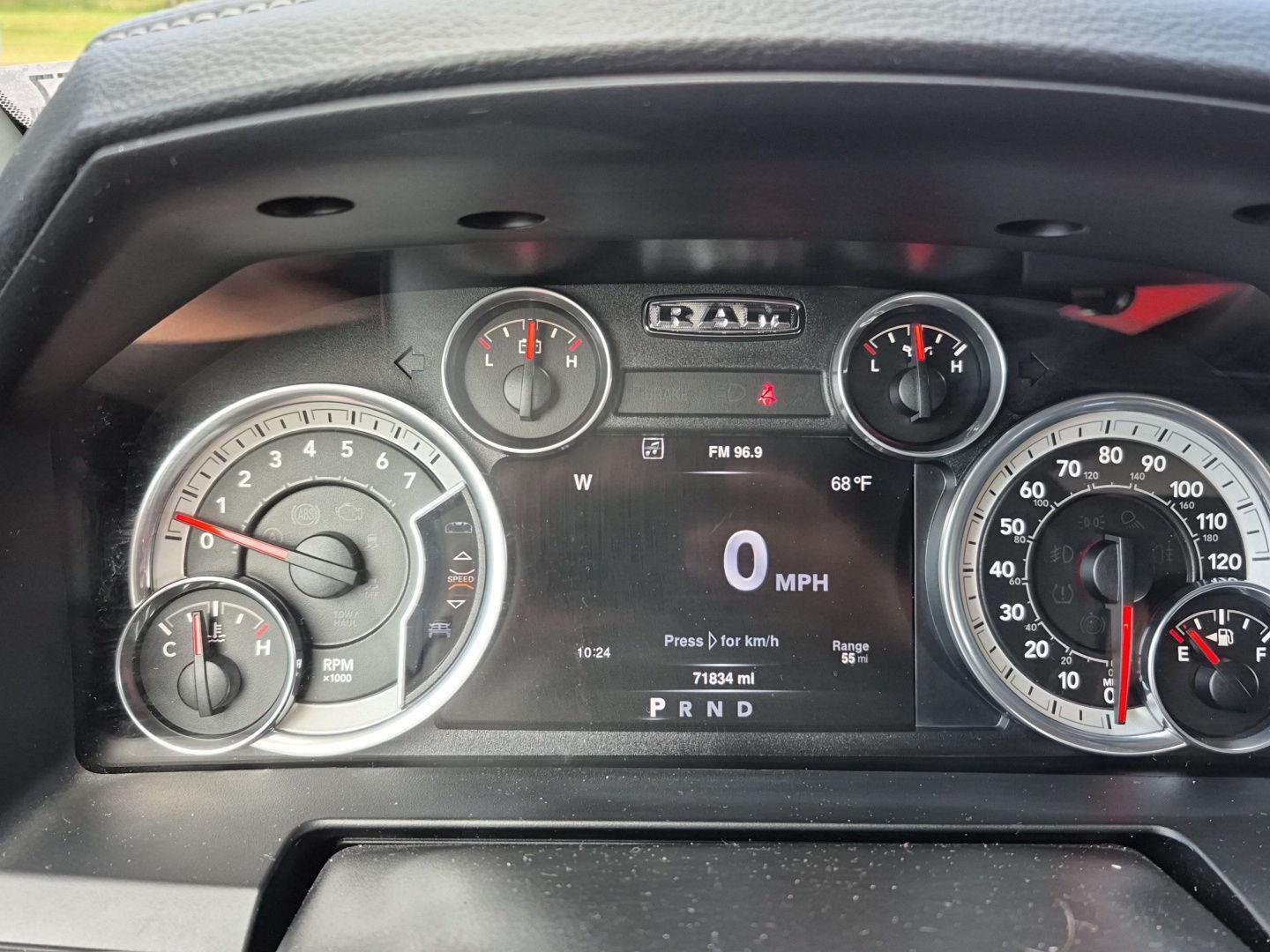 Used 2016 Brilliant Black Crystal Pearlcoat Ram Sport image 12