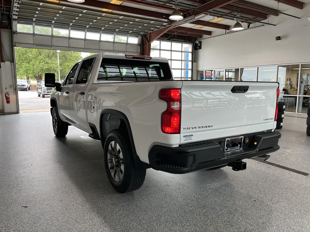 2026 Chevrolet Silverado 2500 HD Custom - Photo 6