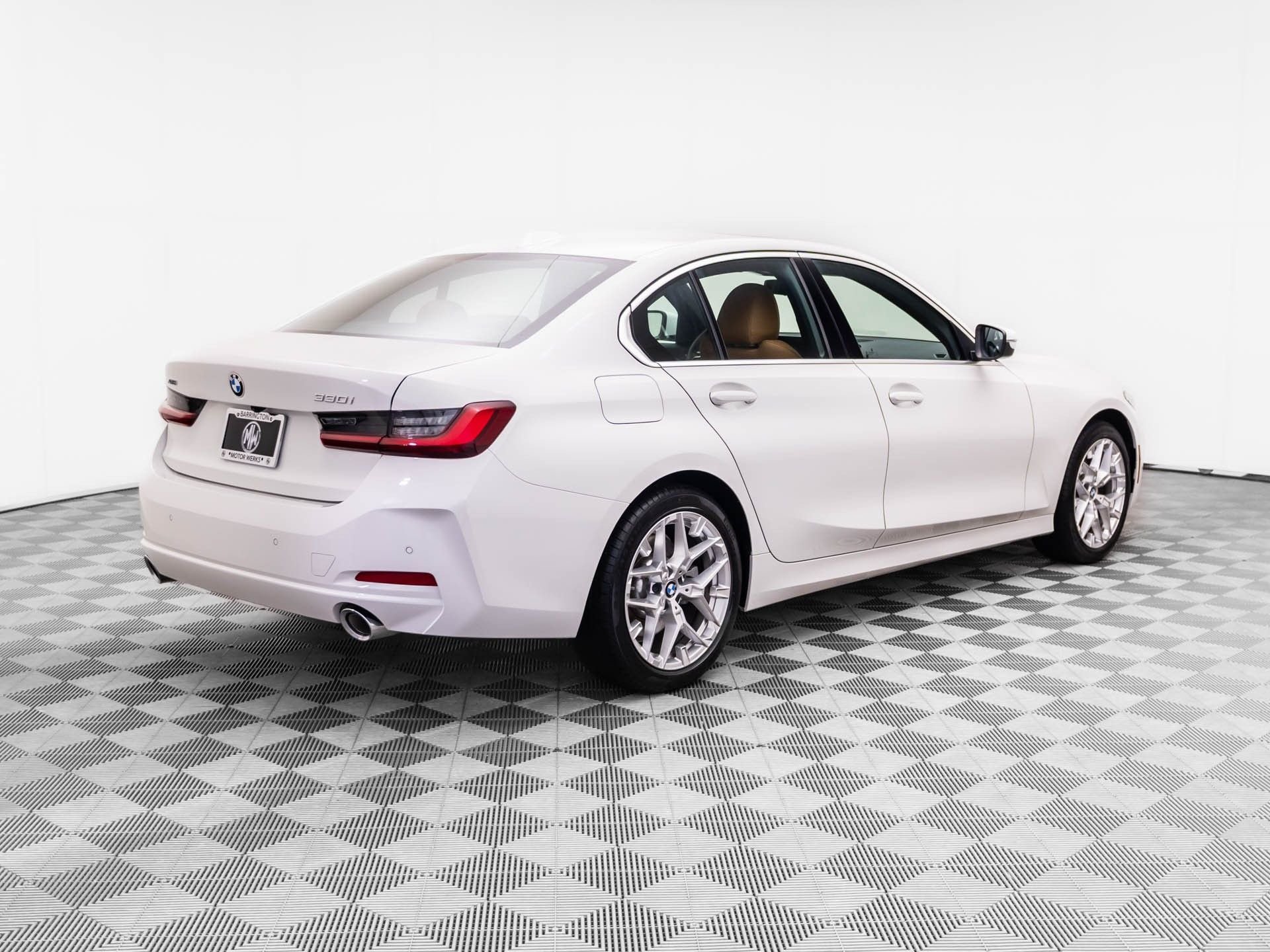 Certified Used 2025 Alpine White BMW 330i xDrive image 5