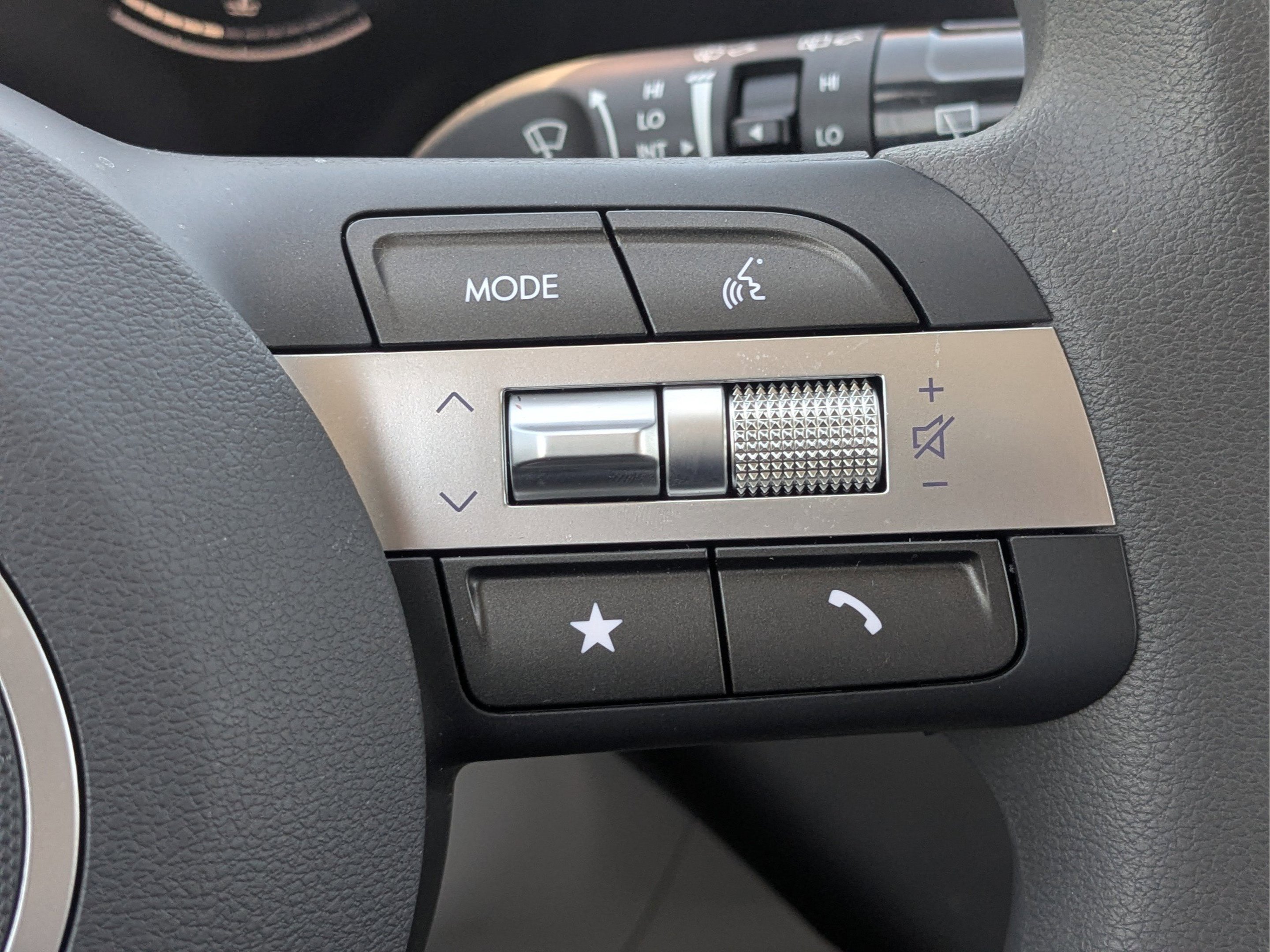 2026 Hyundai Kona SE - Photo 25
