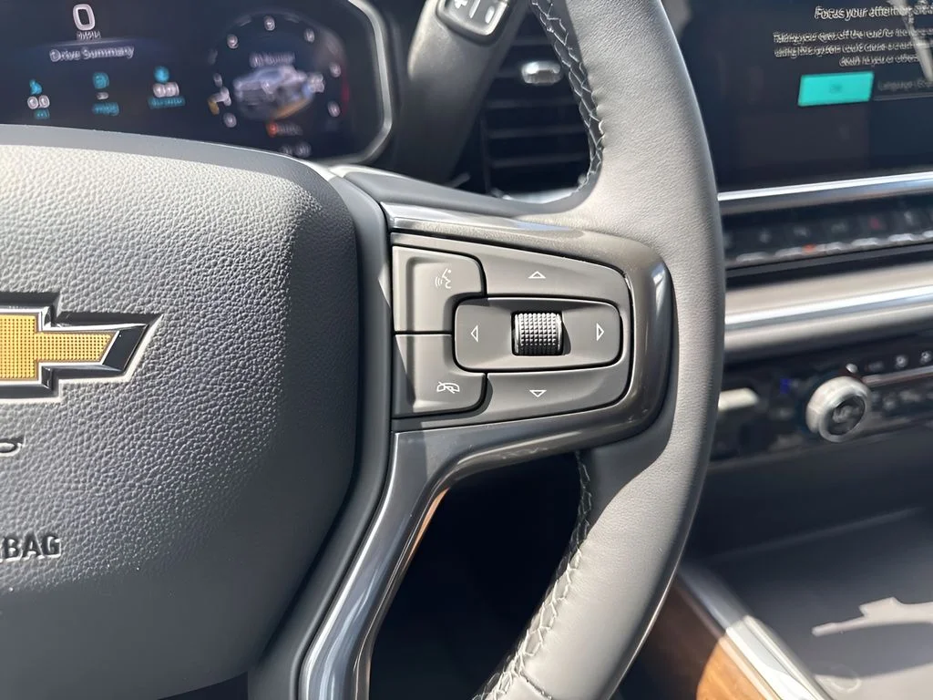 New 2026 White Chevrolet High Country image 17