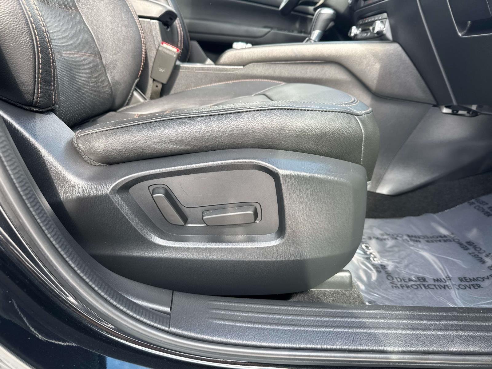 Used 2023 Jet Black Mica Mazda 2.5 S Preferred Package image 10