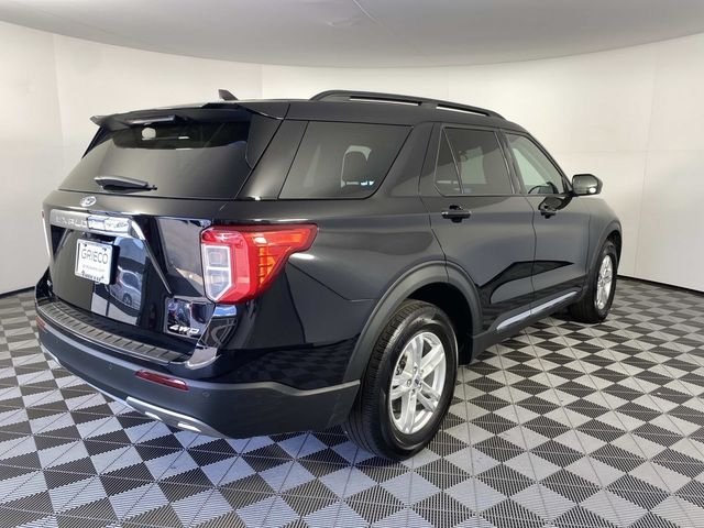 Used 2023 Black Ford XLT image 9
