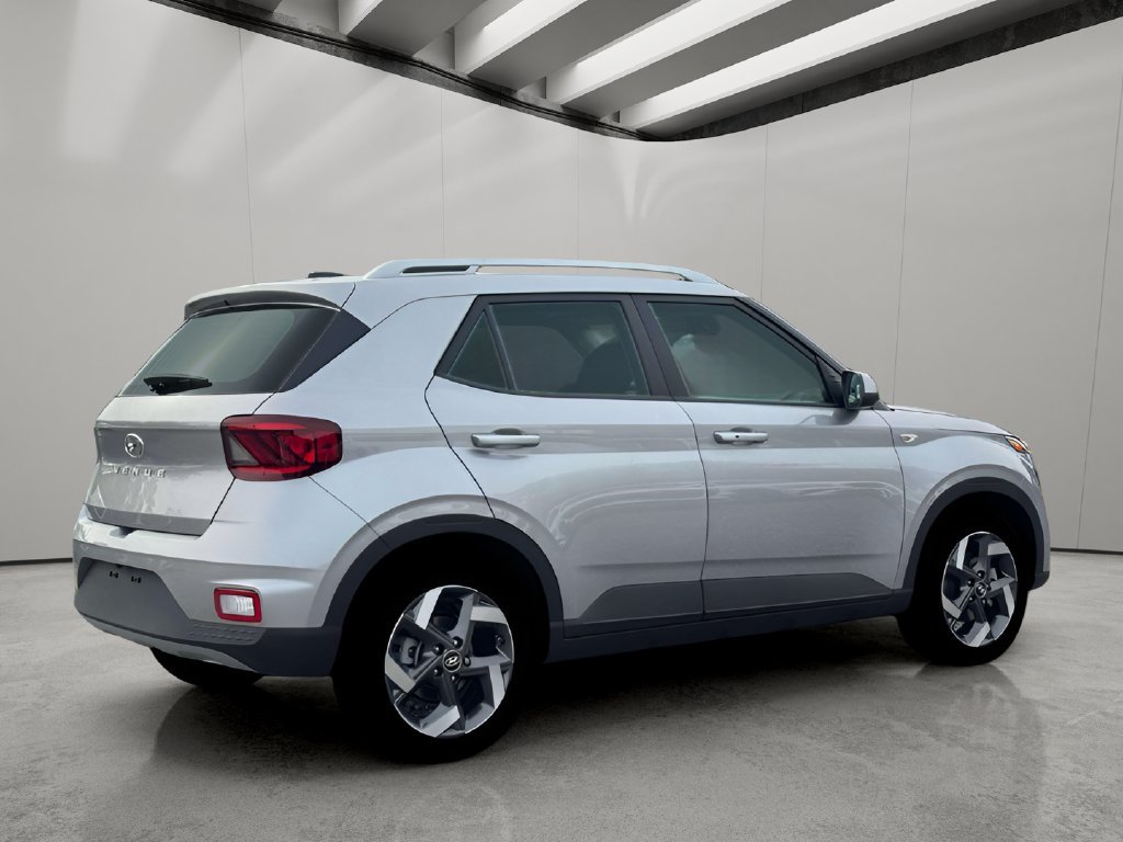2026 Hyundai Venue SEL - Photo 7