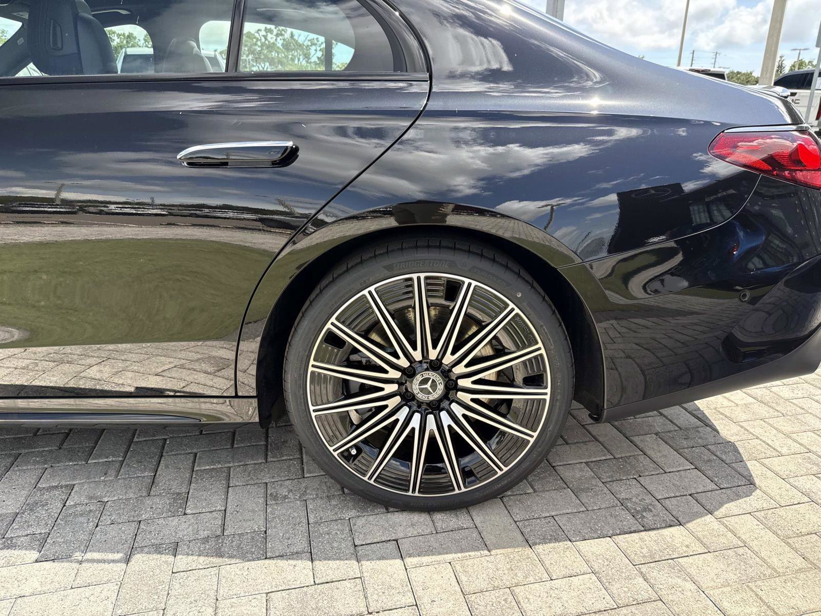 New 2026 Obsidian Black Metallic Mercedes-Benz E 450 4MATIC® Sedan image 10