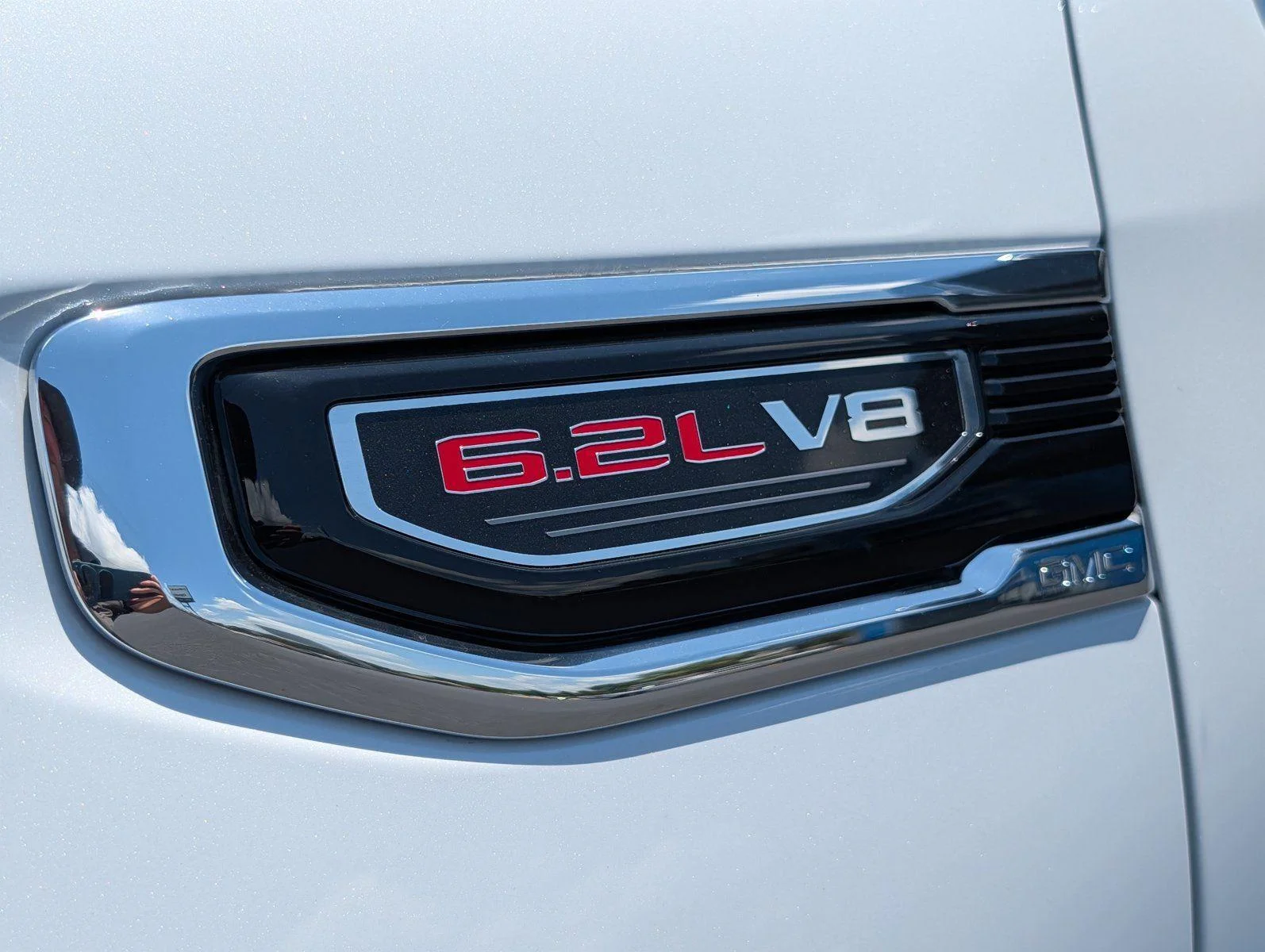 New 2026 Glacier White Tricoat GMC Denali image 41