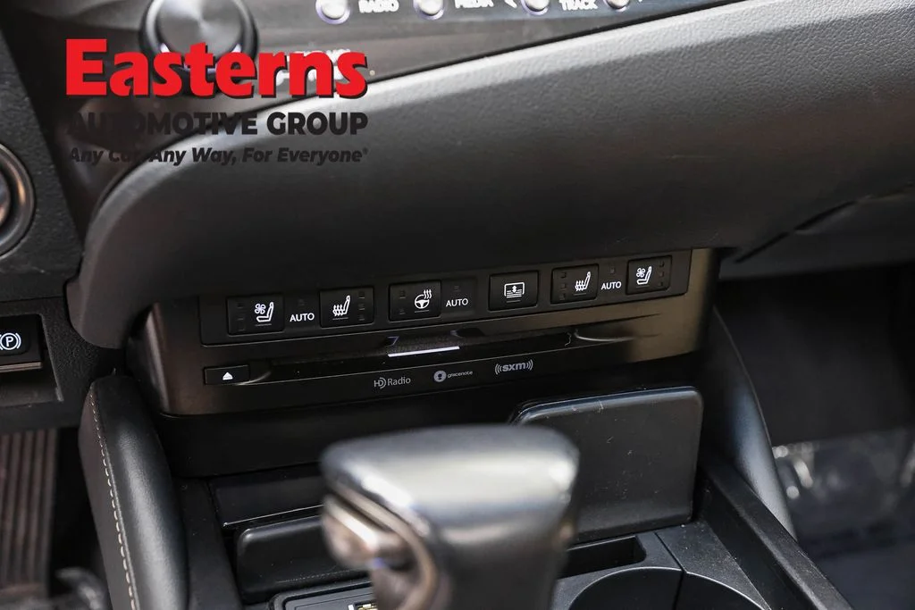 Used 2020 Black Lexus 350 Luxury image 21