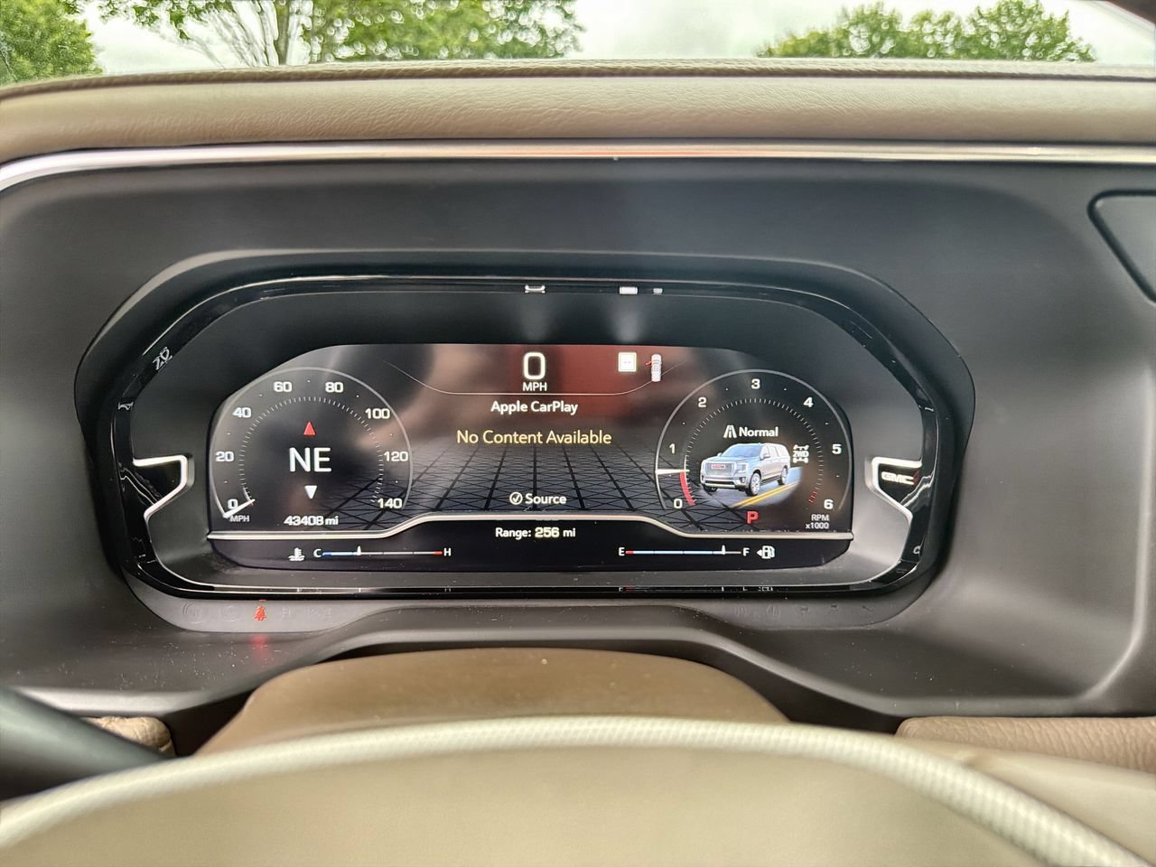 Used 2022 Hunter Metallic GMC Denali image 12
