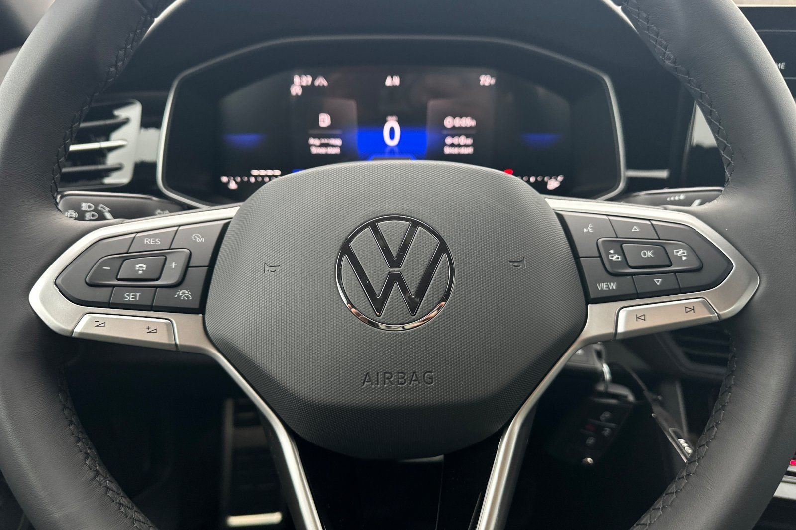 New 2026  Volkswagen 1.5T Sport image 21