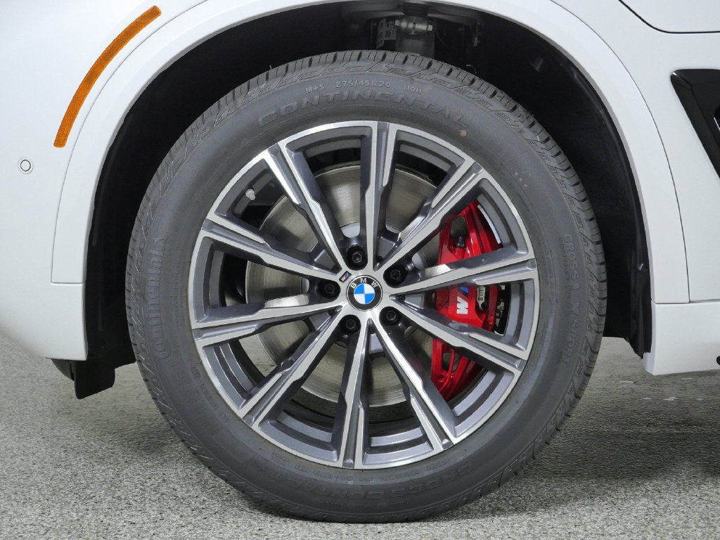 New 2026 Mineral White Metallic BMW xDrive50e image 16
