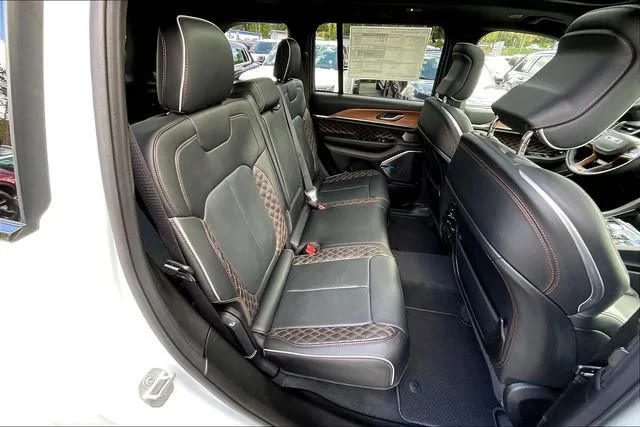 2025 Jeep Grand Cherokee Summit Reserve - Photo 23
