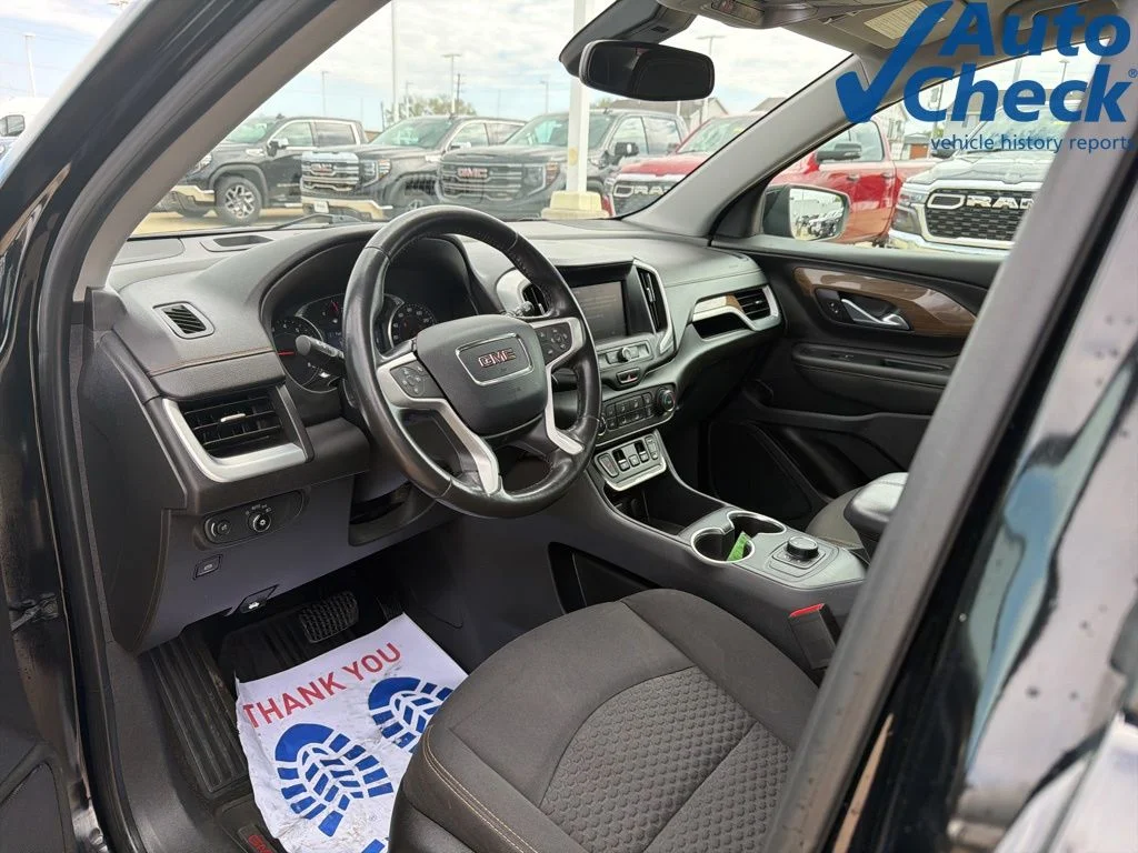 Used 2020 Black GMC SLE image 9