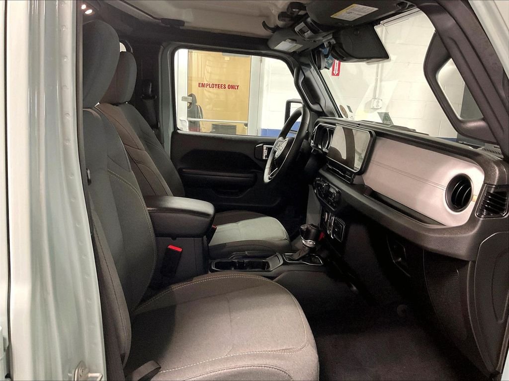 Used 2024 Gray Jeep Sport S 4xe image 11