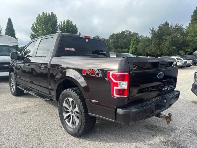 Used 2019 Red Ford XL image 7