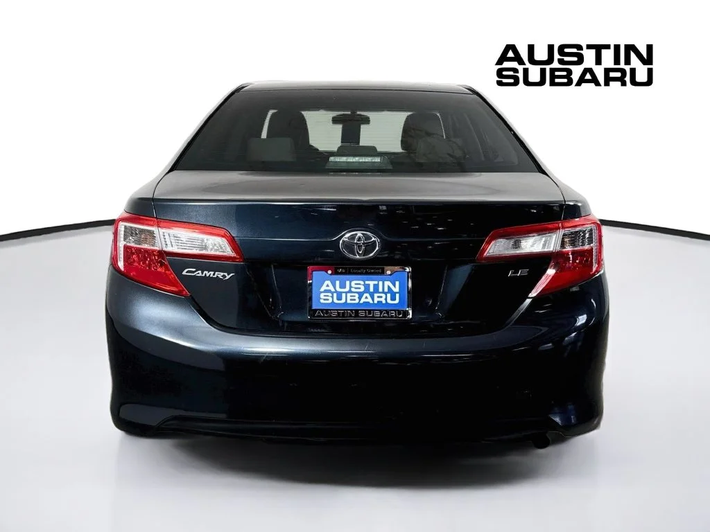 Used 2013 Gray Toyota LE image 6