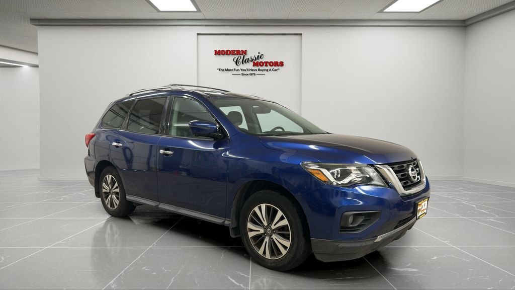 Used 2017 Blue Nissan SL image 7