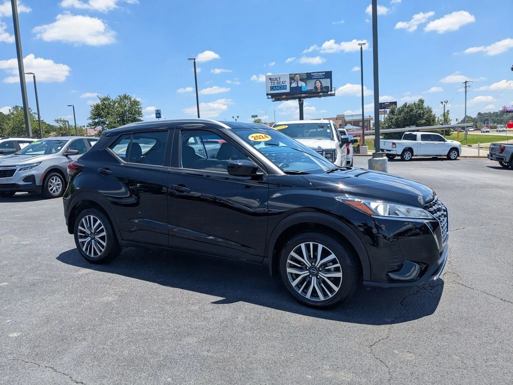 Used 2024 Super Black Nissan SV image 3