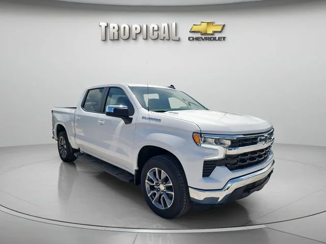 New 2026 Summit White Chevrolet LT image 7
