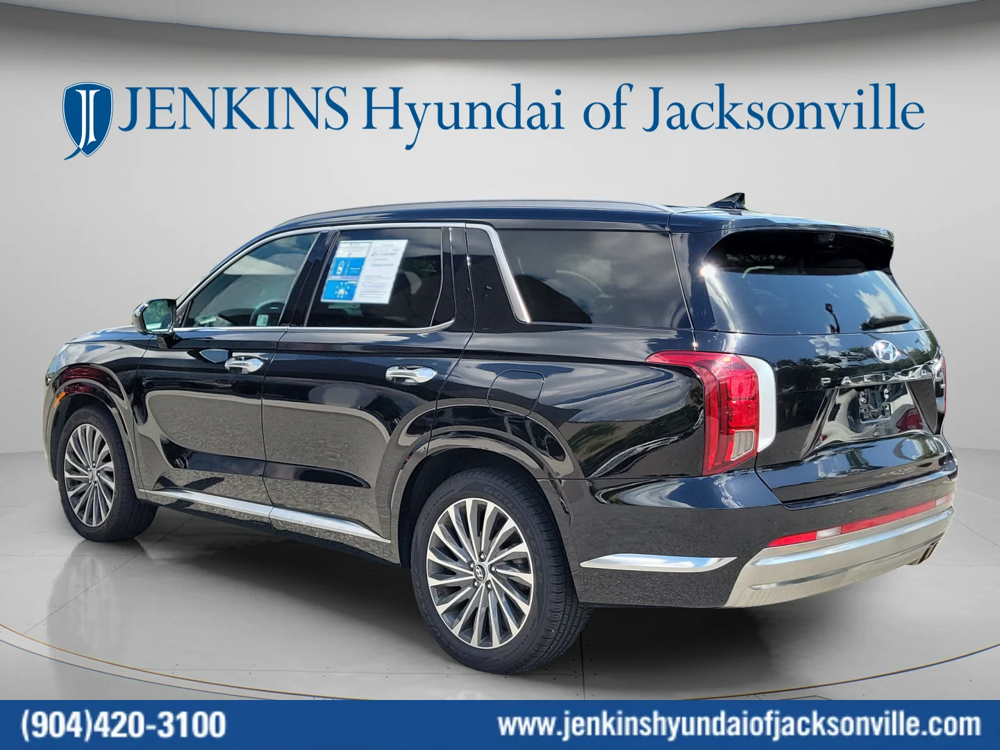Used 2024 Abyss Black Pearl Hyundai Calligraphy image 5